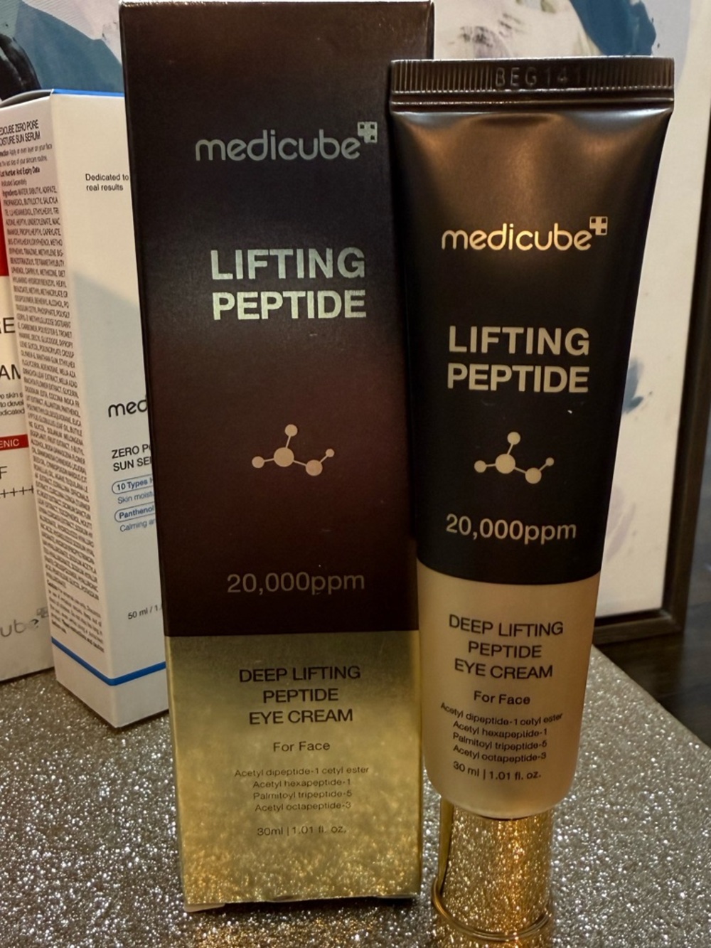 NIB 30ml/1.01oz Medicube 20,000 PPM!! Lifting Peptide Deep Lifting Peptide Eye